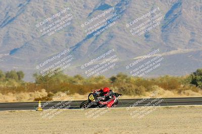 media/Dec-07-2024-CVMA (Sat) [[21c5f1ef85]]/Race 11-Amateur Supersport Open/